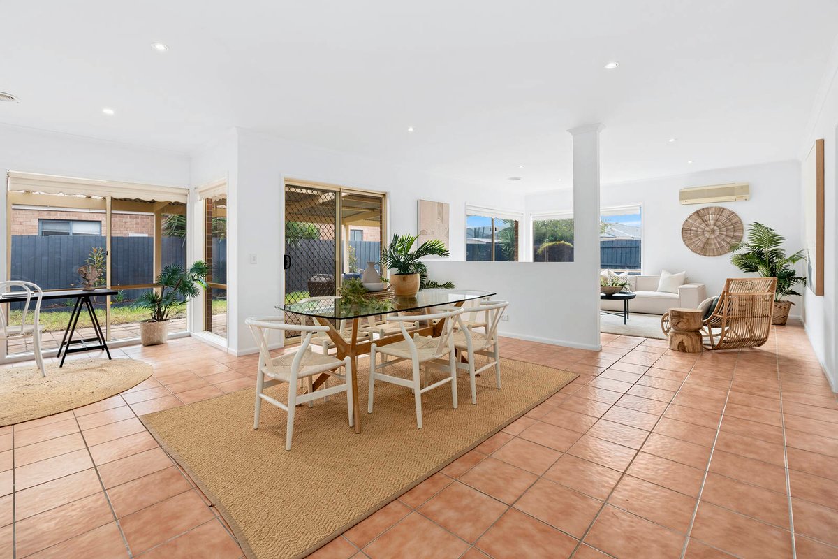 15 Nivek Court St Albans Park - Residential for sale