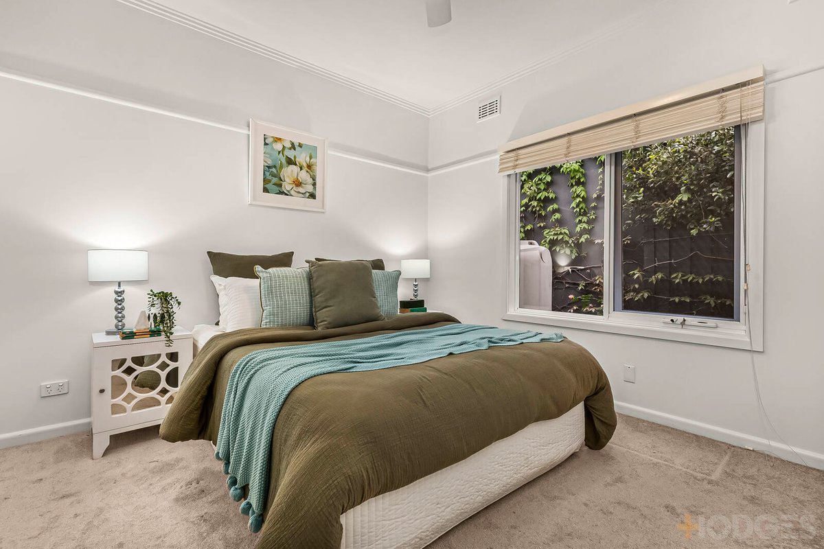 1 / 5 Panorama Avenue Highett - Residential for sale