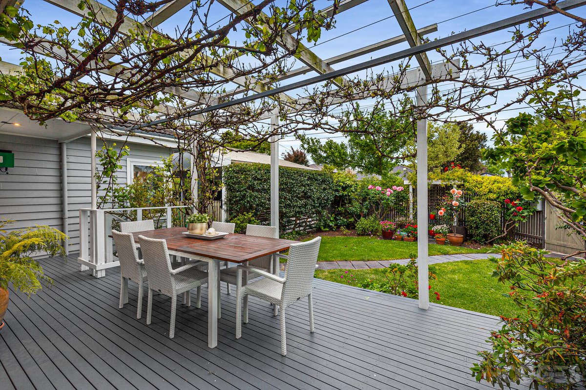 1 / 5 Panorama Avenue Highett - Residential for sale