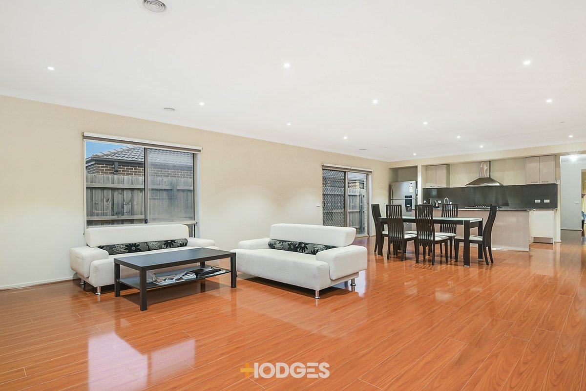 15 Parklink Drive Cranbourne East - Residential for sale