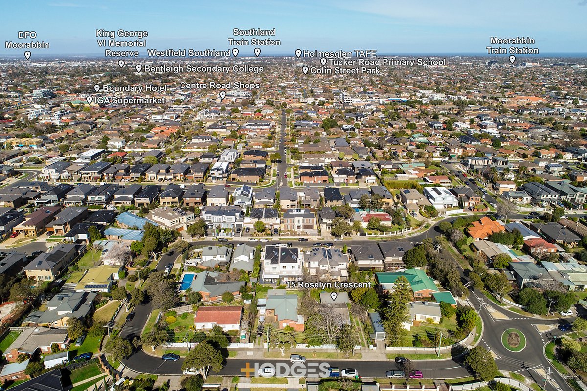 15 Roselyn Crescent Bentleigh East - Residential for sale