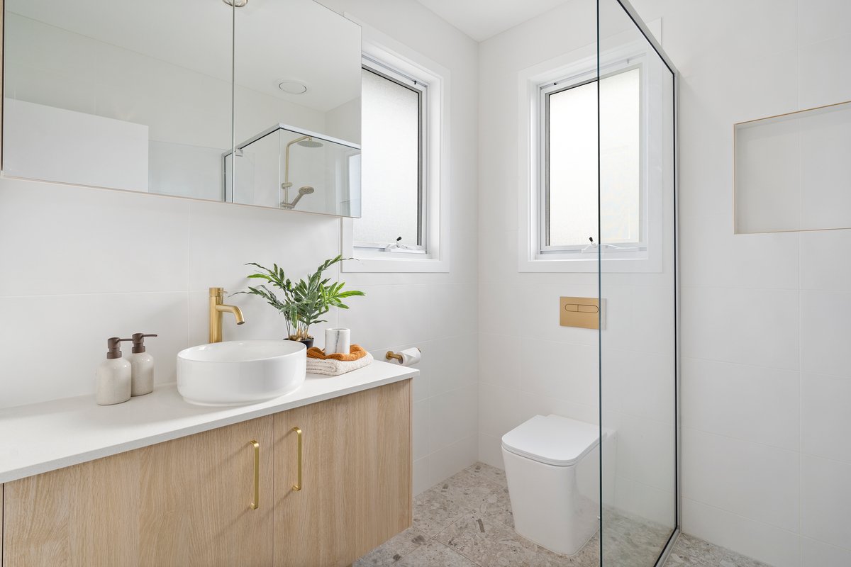 15 Spensley Street ROSEBUD - Residential for sale