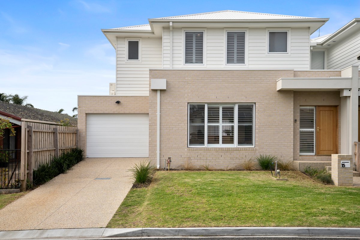 15 Spensley Street ROSEBUD - Residential for sale