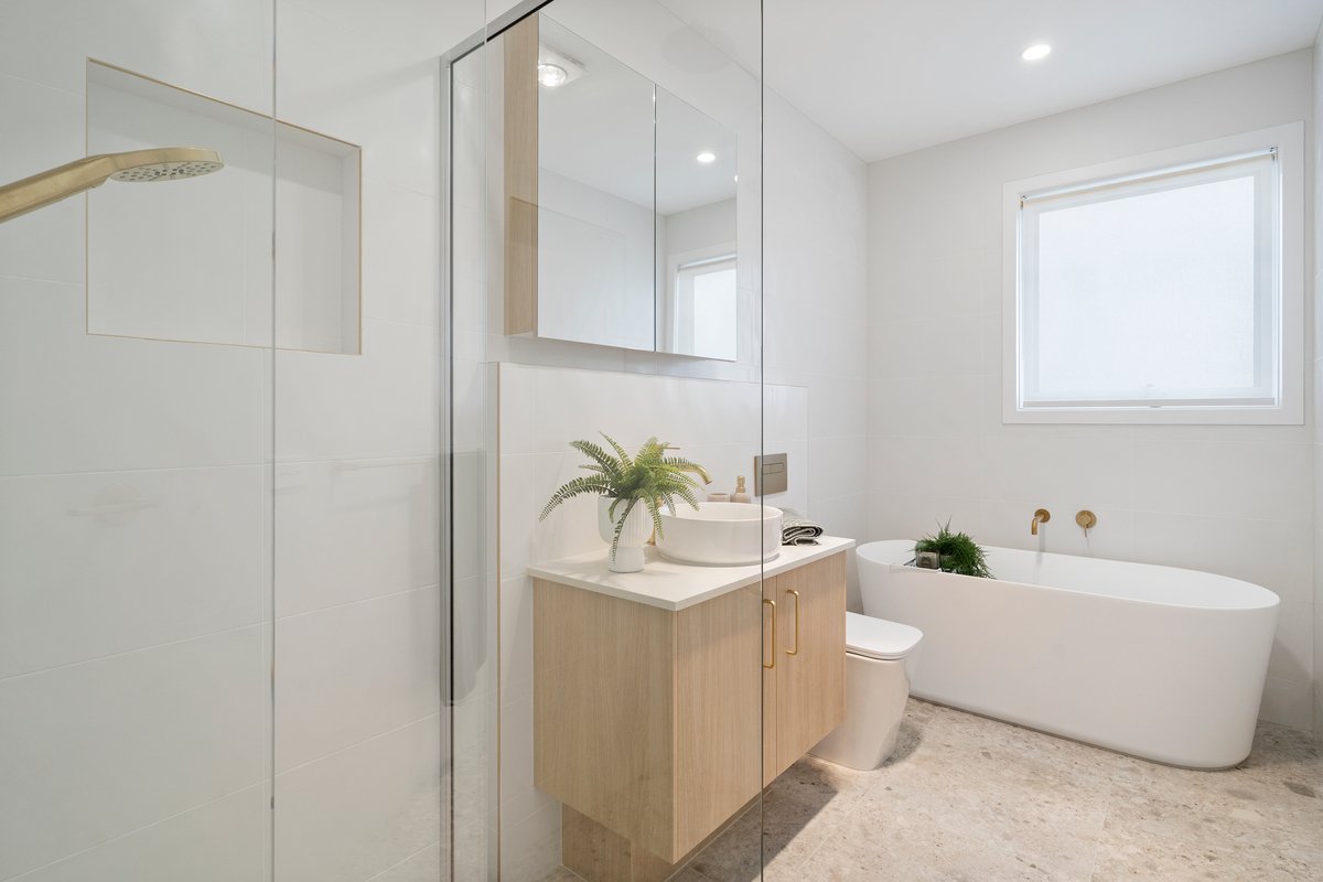 15 Spensley Street ROSEBUD - Residential for sale