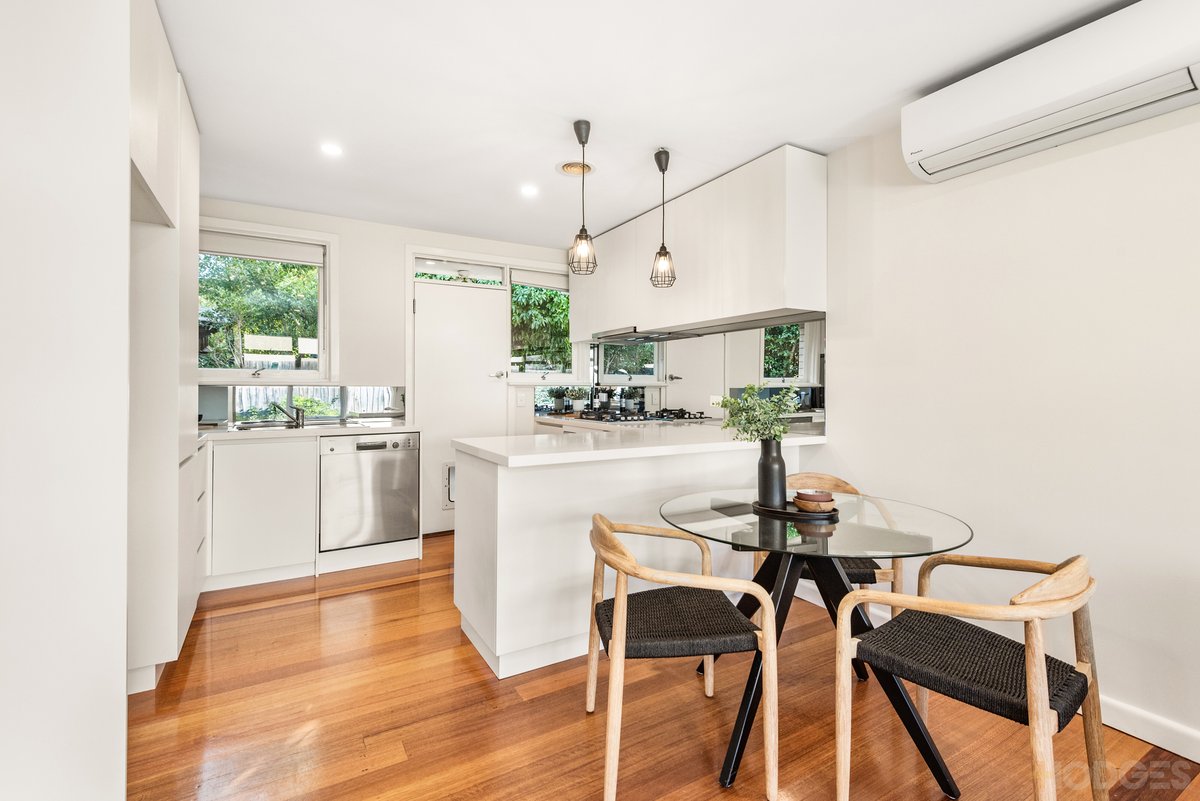 1 / 5 Third Street Black Rock - Residential for sale