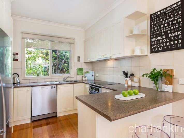 1 / 5 Walker Avenue HAMPTON - Residential for sale