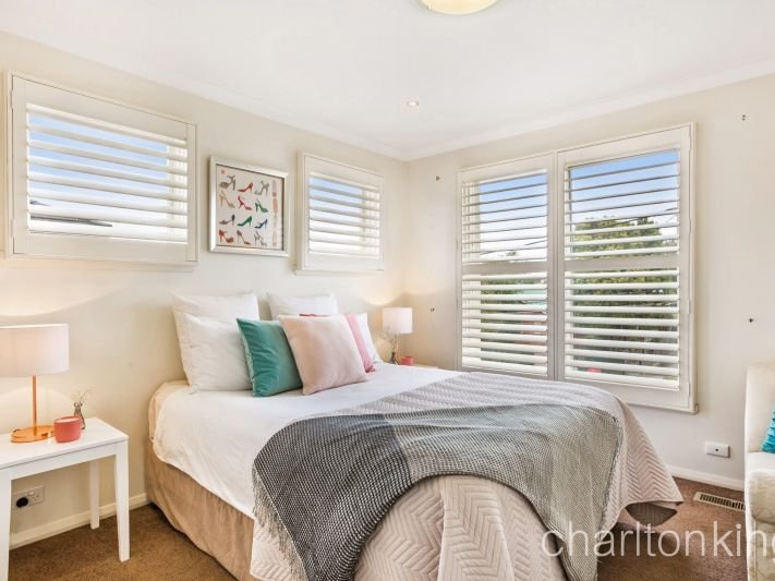 1 / 5 Walker Avenue HAMPTON - Residential for sale