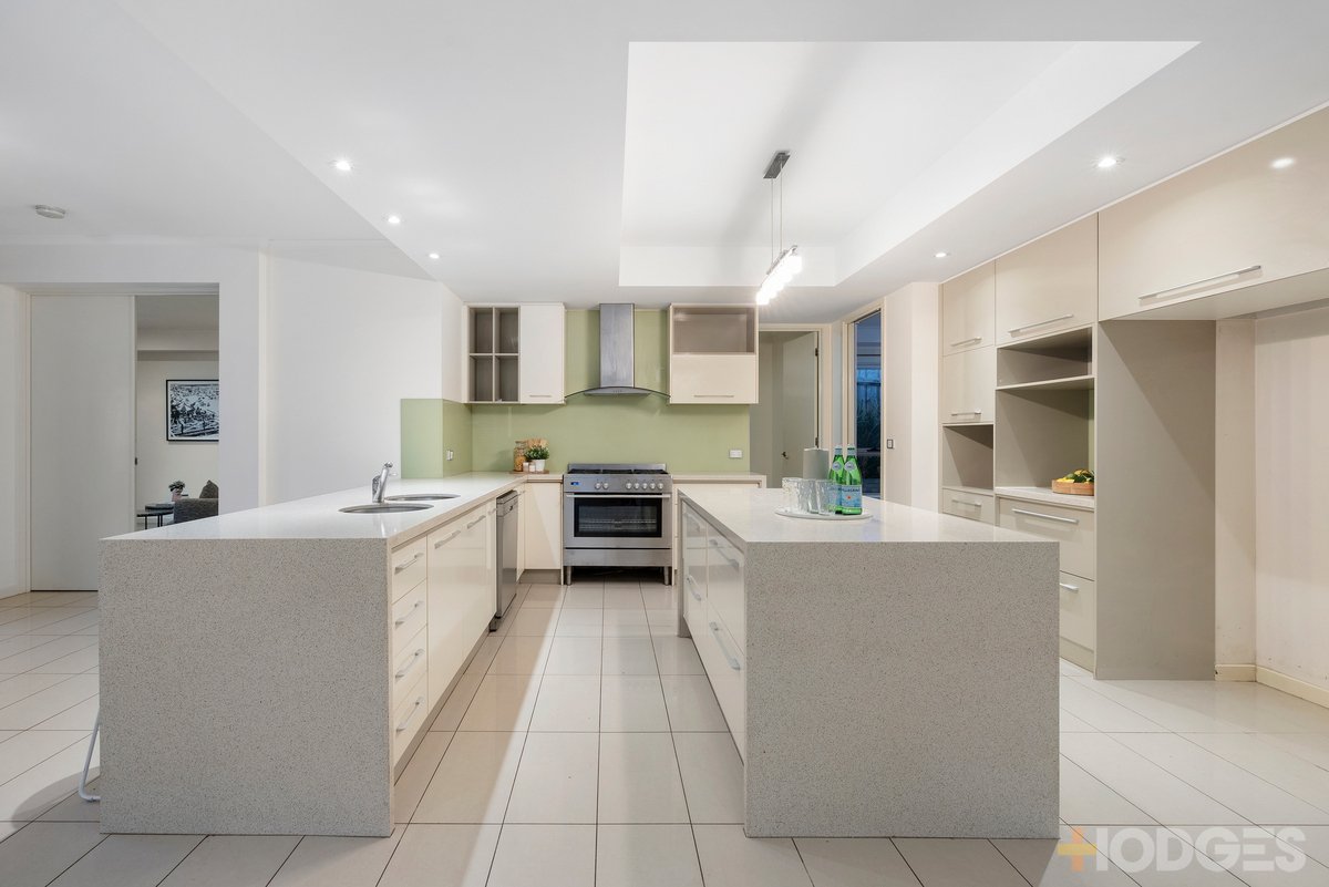 15 Wingate Street Bentleigh East - Residential for sale
