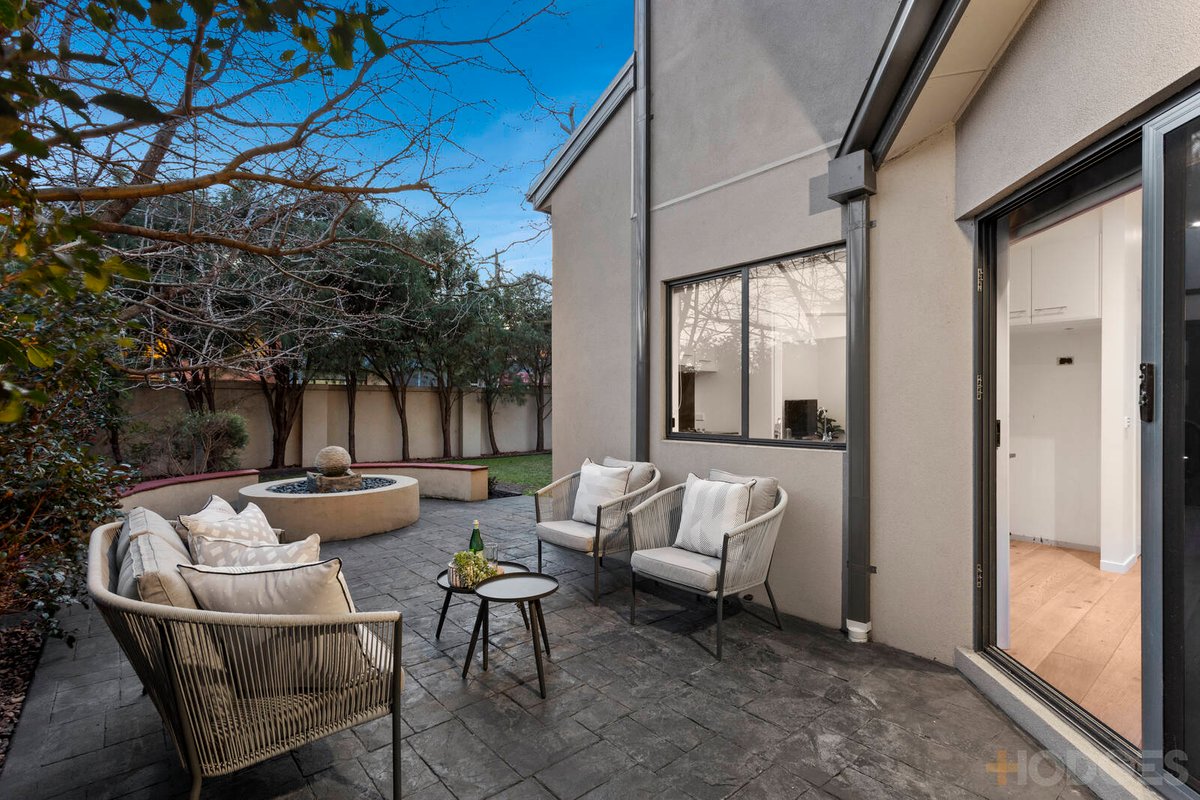 150 Bluff (entry McKay Ave) Road Black Rock - Residential for sale