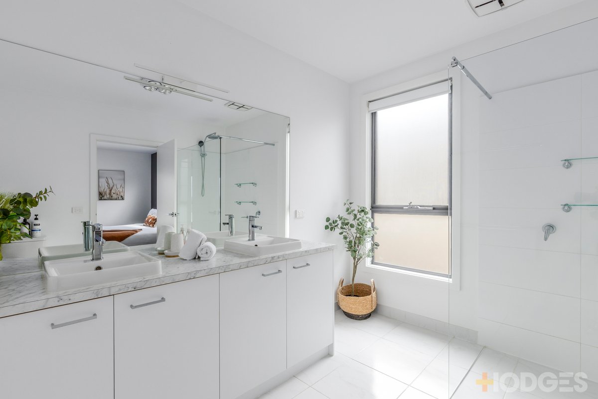 1 / 50 Orton Street Ocean Grove - Residential for sale