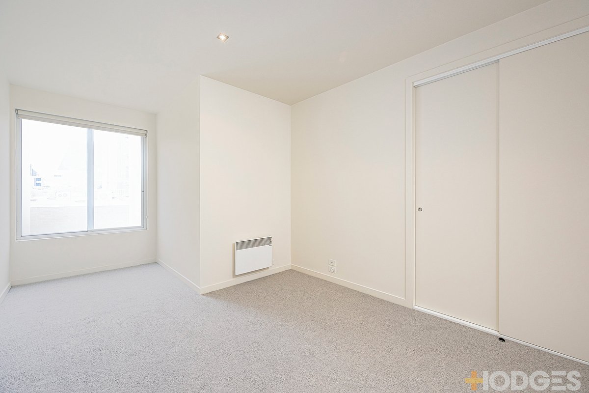 15 / 14 Macquarie Street PRAHRAN - Residential for lease