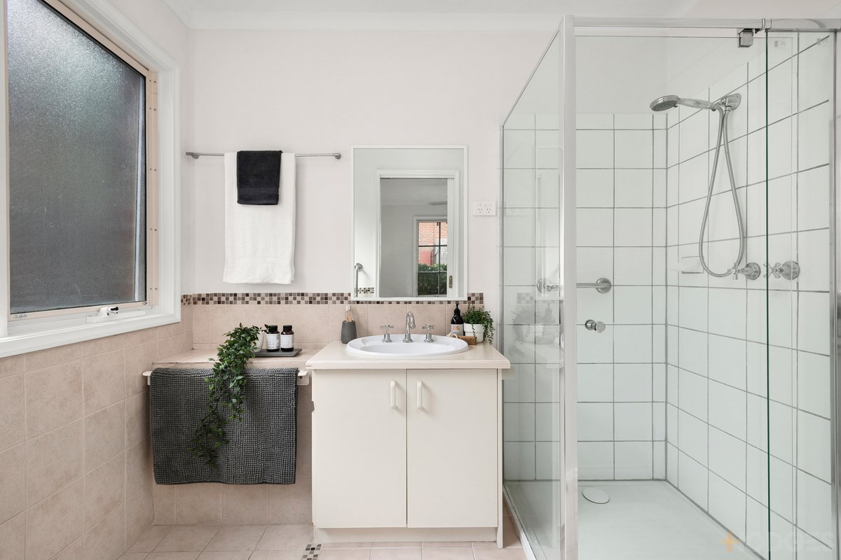 15 / 15-19 Graham Road Highett - Residential for sale