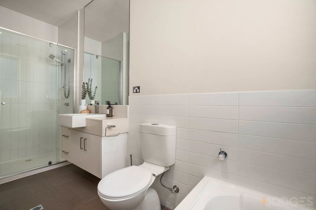 1 / 519 Hampton Street Hampton - Residential for sale