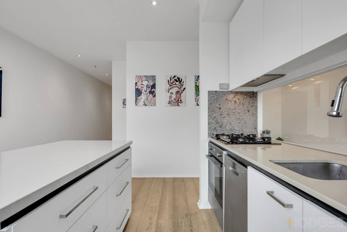 1 / 52 Fitzroy Street St Kilda - Residential for sale