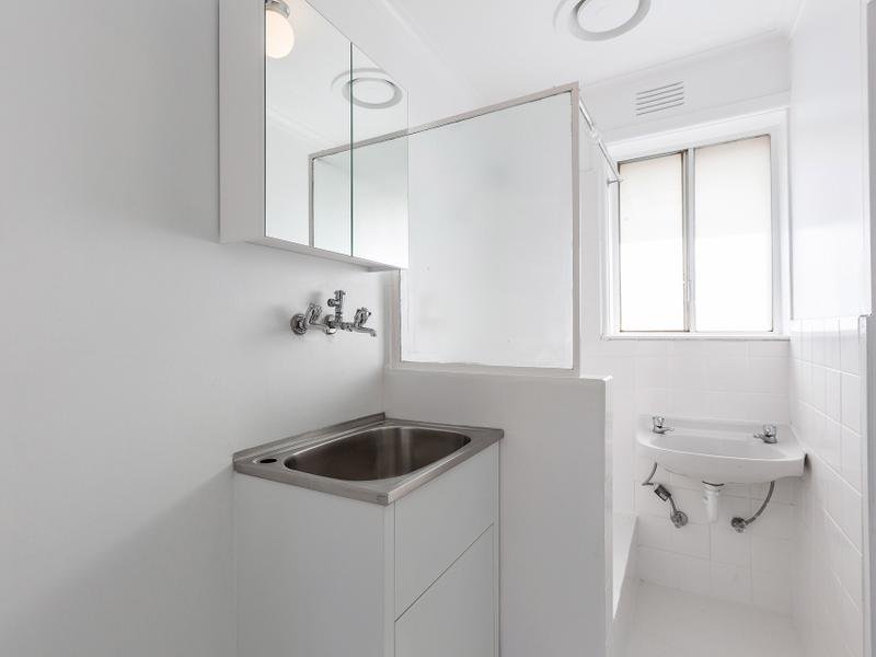 15 / 2 Stenhouse Avenue BROOKLYN - Residential for sale