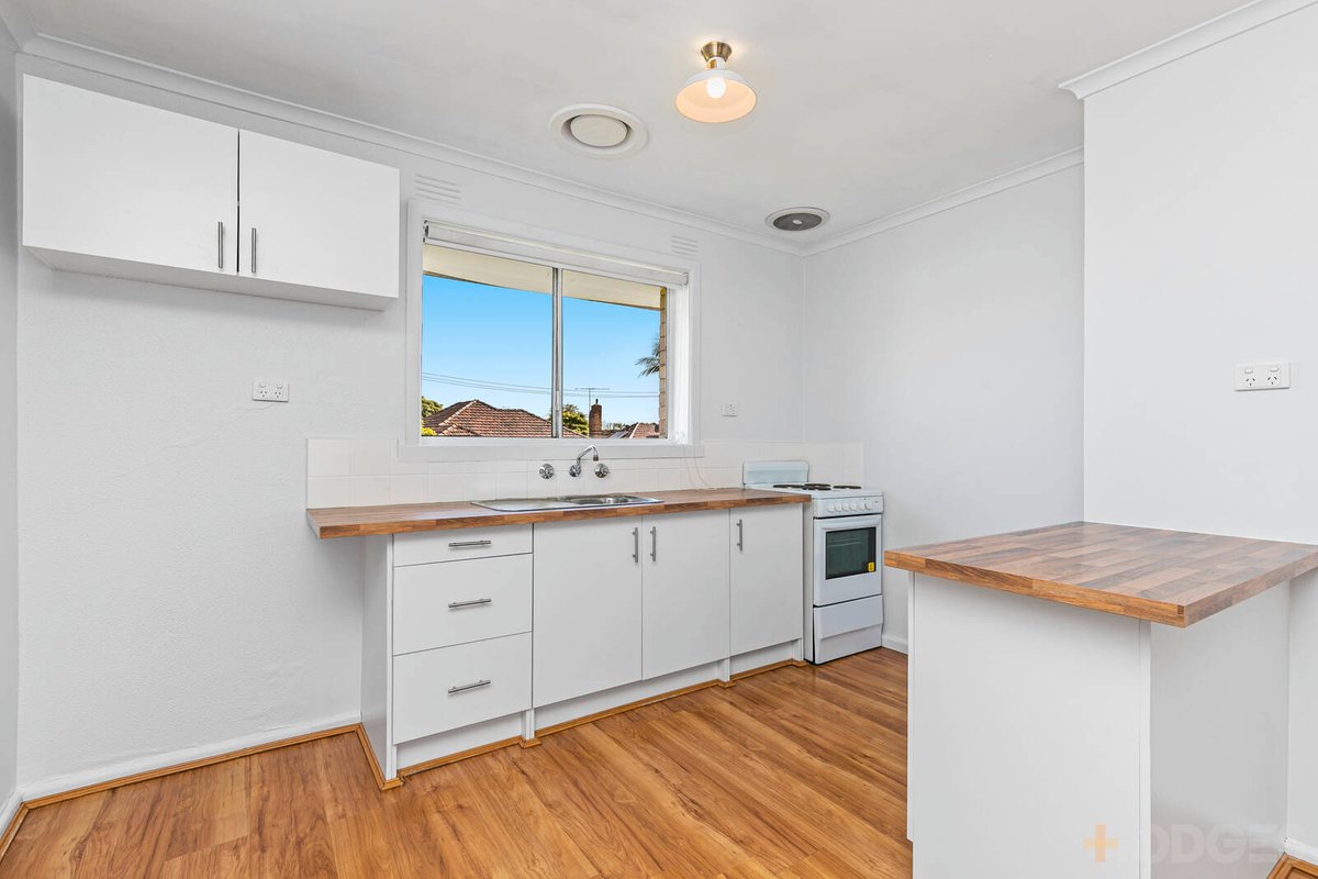 15 / 2 Stenhouse Avenue Brooklyn - Residential for sale