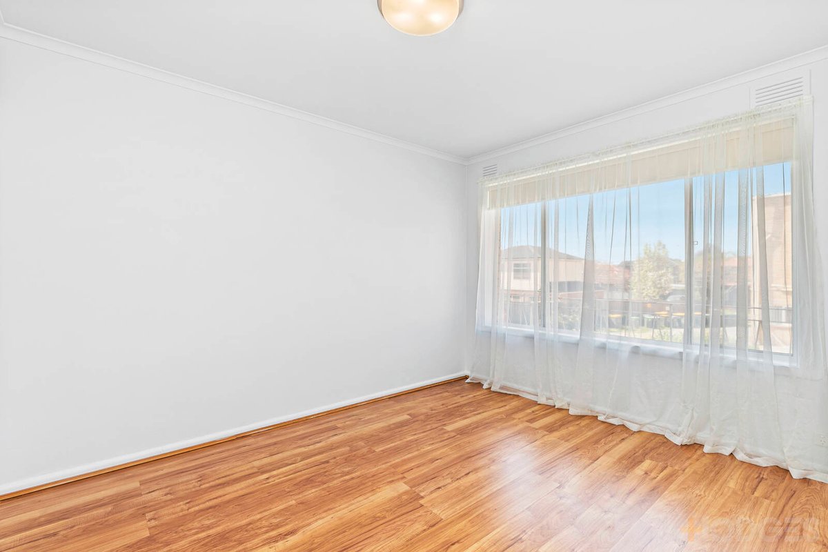 15 / 2 Stenhouse Avenue Brooklyn - Residential for sale