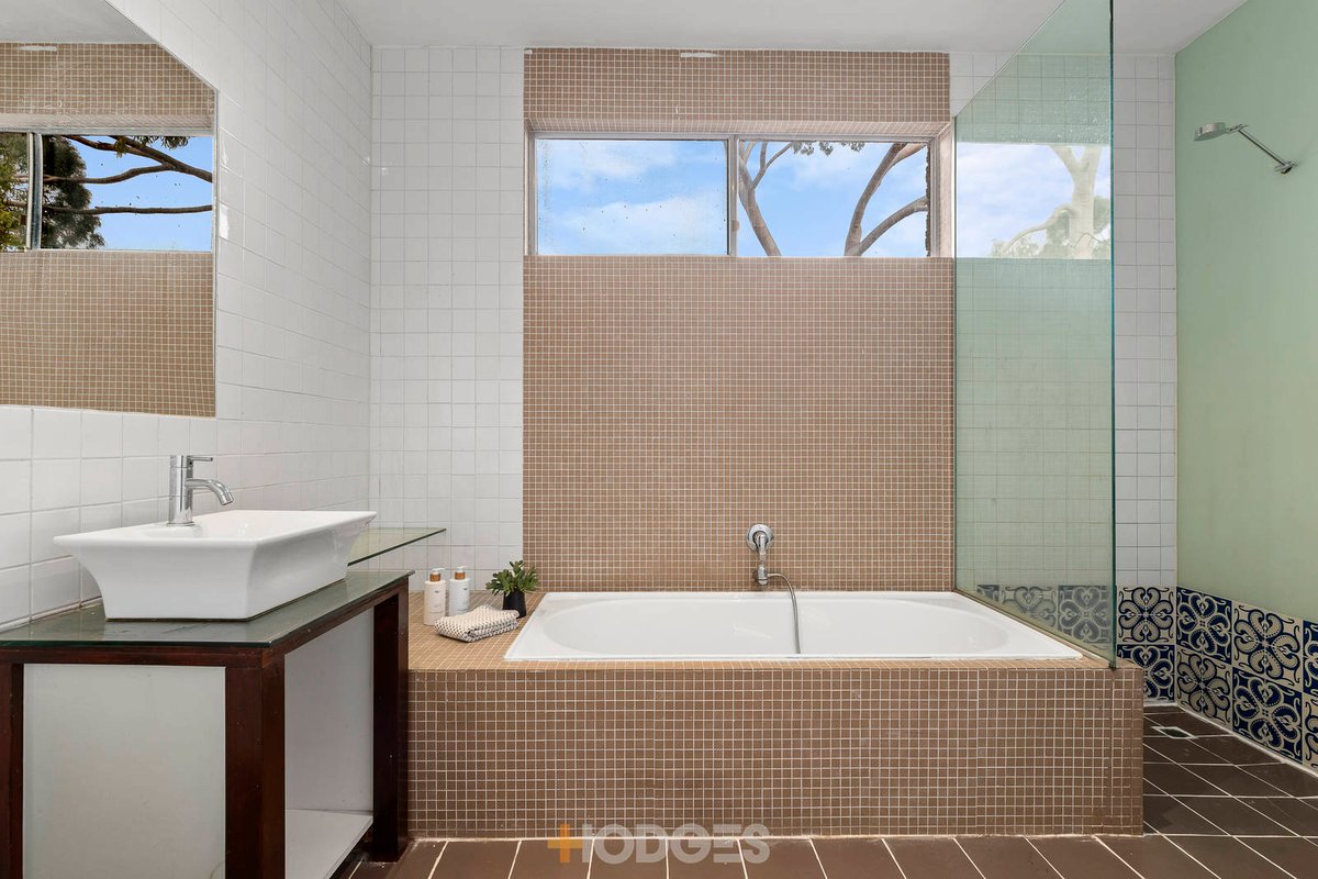 1 / 528 Bluff Road Hampton - Residential for sale