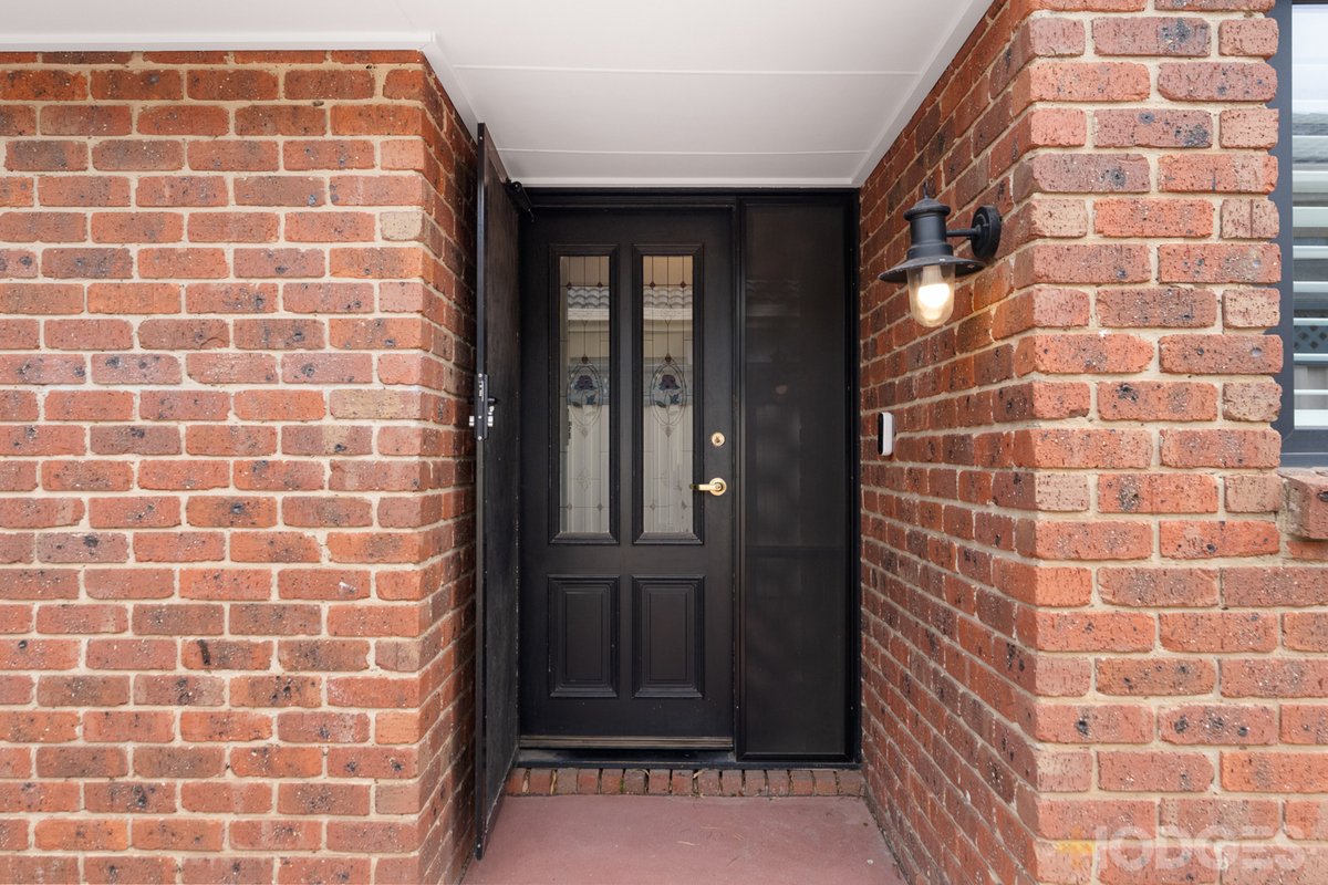 1 / 54 Ascot Street South Altona Meadows - Residential for sale