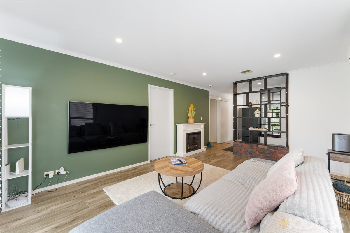 1 / 54 Ascot Street South Altona Meadows - Residential for sale