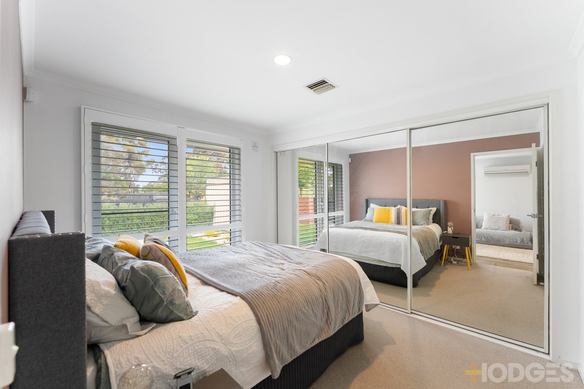1 / 54 Ascot Street South Altona Meadows - Residential for sale