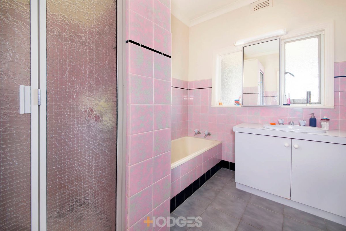 1 / 54 Flinders Street Mentone - Residential for sale