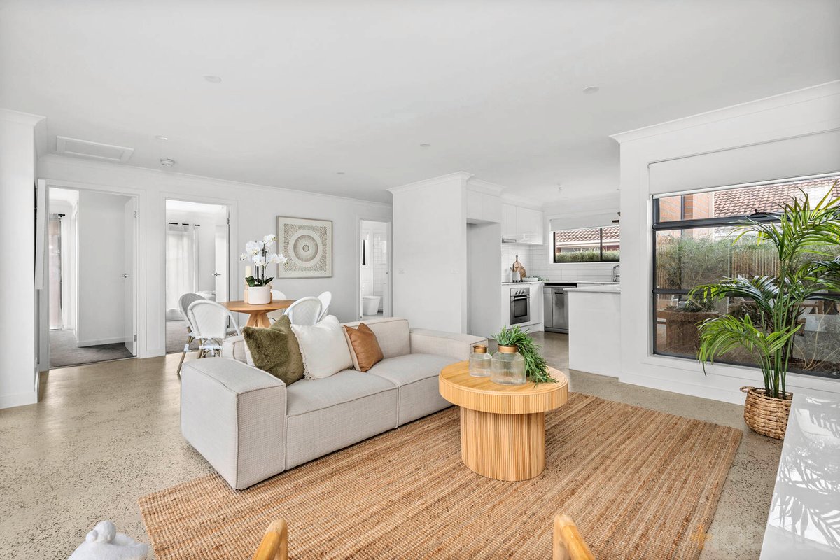 1 / 55 Isabella Street Geelong West - Residential for sale