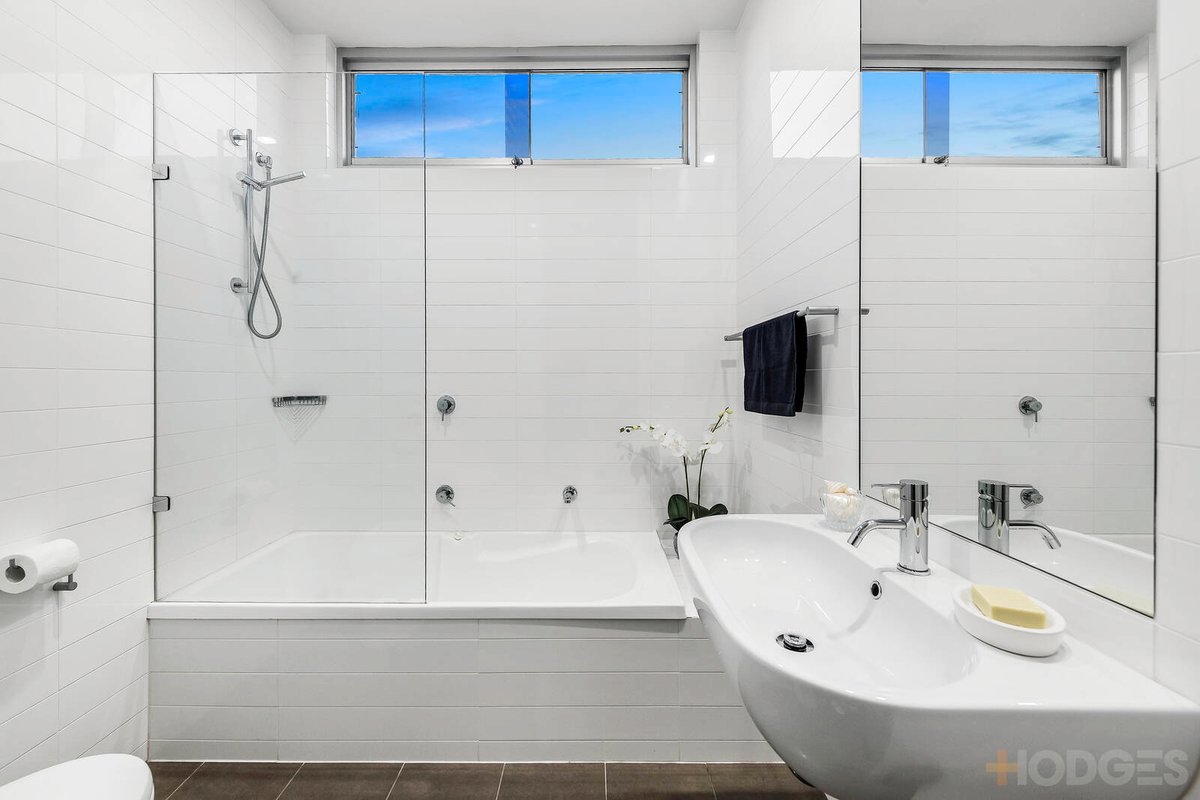 1 / 561 Balcombe Road Black Rock - Residential for sale