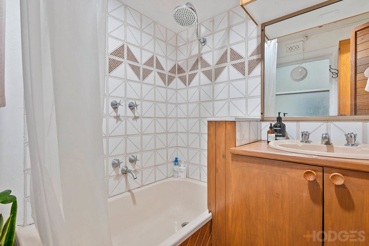 15 / 63 Alexandra Avenue South Yarra - Residential for sale