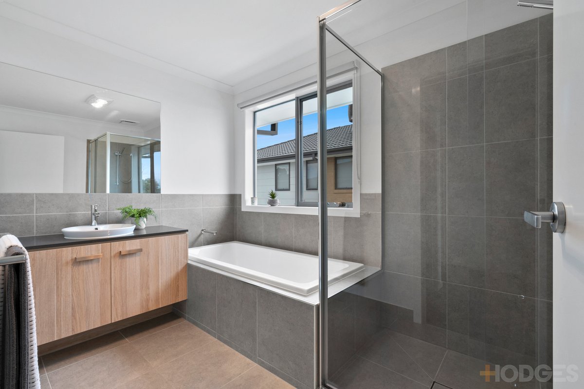 157 Flinders Avenue Lara - Residential for sale