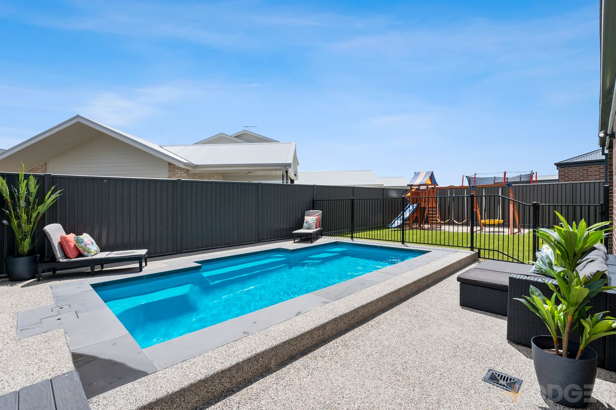 157 Flinders Avenue Lara - Residential for sale