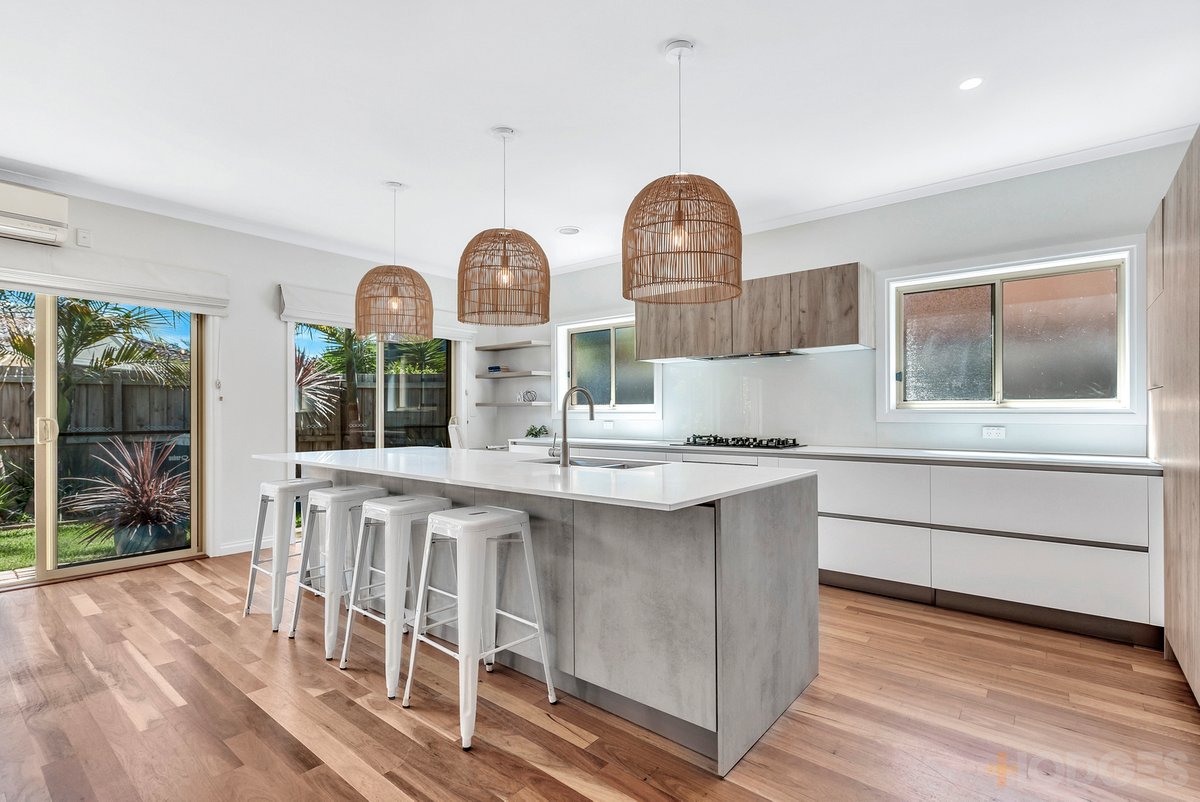1 / 57 Teddington Road Hampton - Residential for sale