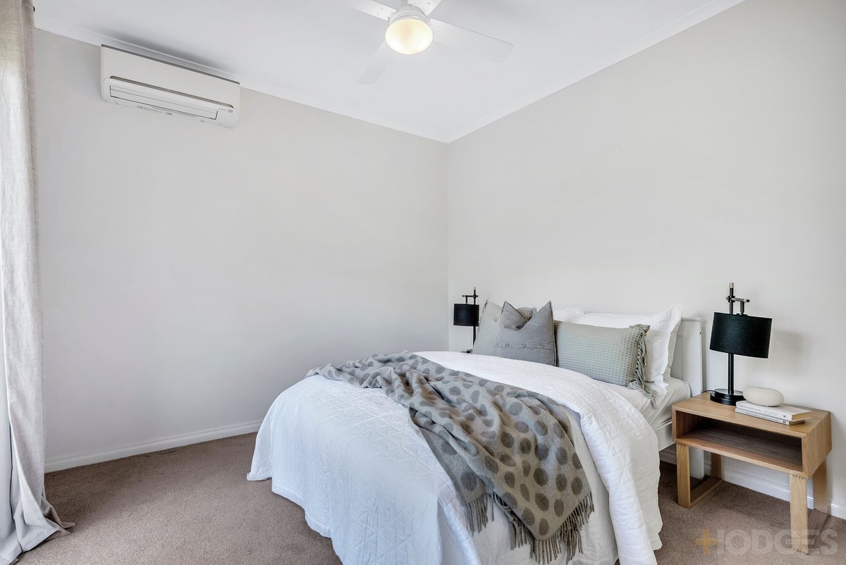 1 / 57 Teddington Road Hampton - Residential for sale