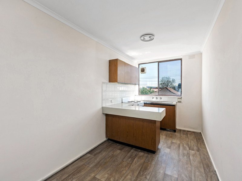 15 / 745 Barkly Street WEST FOOTSCRAY - Residential for sale