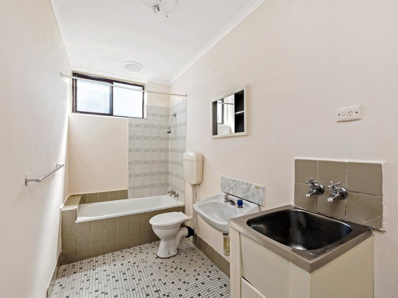 15 / 745 Barkly Street WEST FOOTSCRAY - Residential for sale