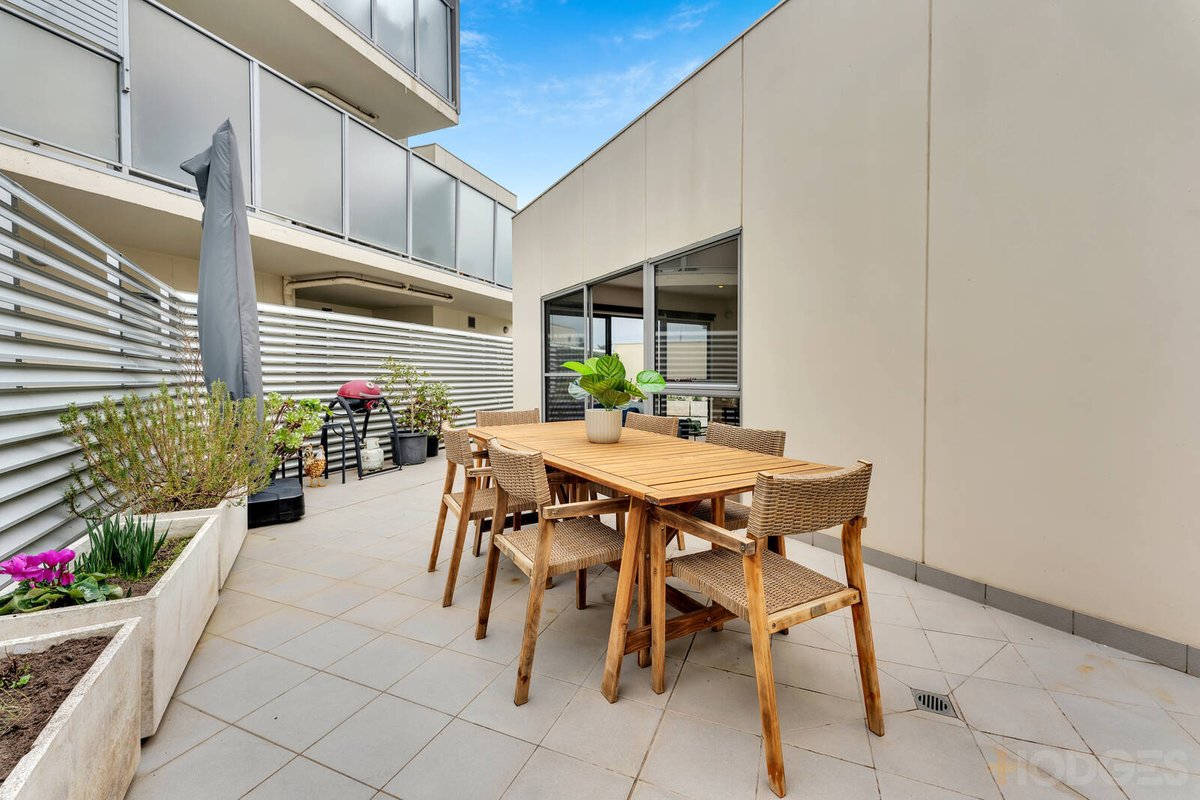 15 / 80 Balcombe Road Mentone - Residential for sale