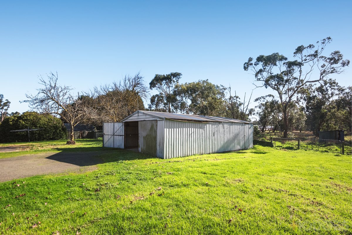 159 Browns Road Cranbourne South - Residential for sale