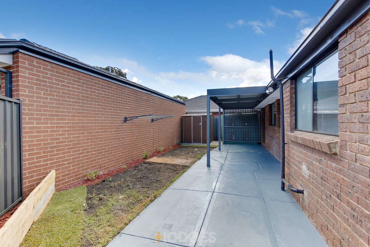 1 / 59 Macedon Street Hoppers Crossing - Residential for sale