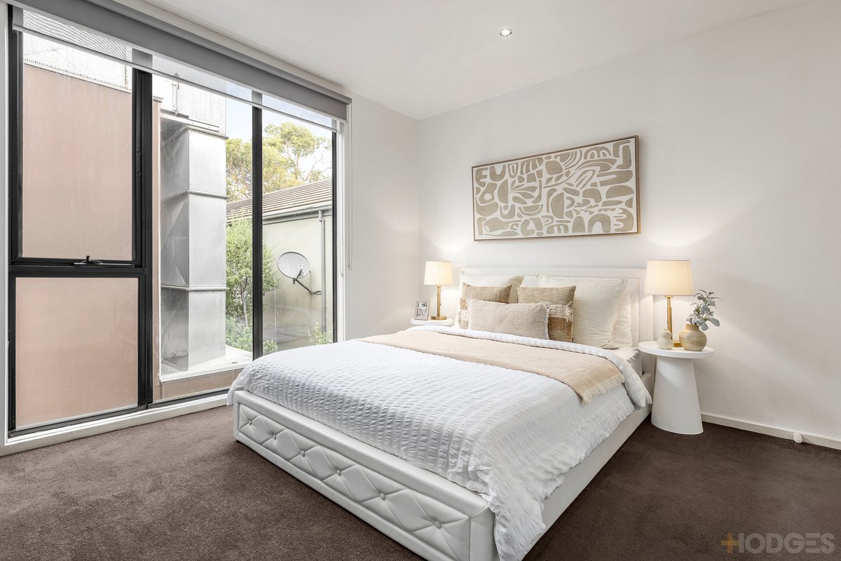 15 / 95 Highett Road Hampton - Residential for sale