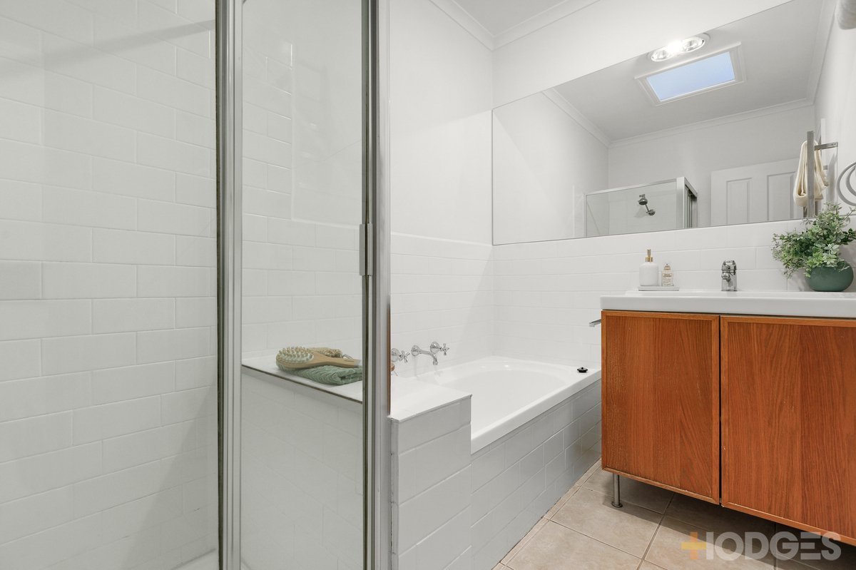 15A Leith Crescent Hampton East - Residential for sale
