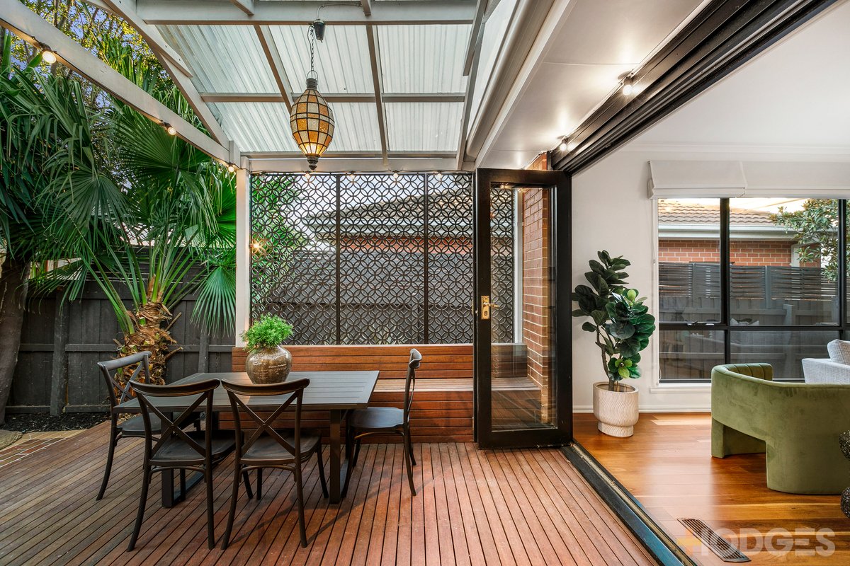 15A Leith Crescent Hampton East - Residential for sale