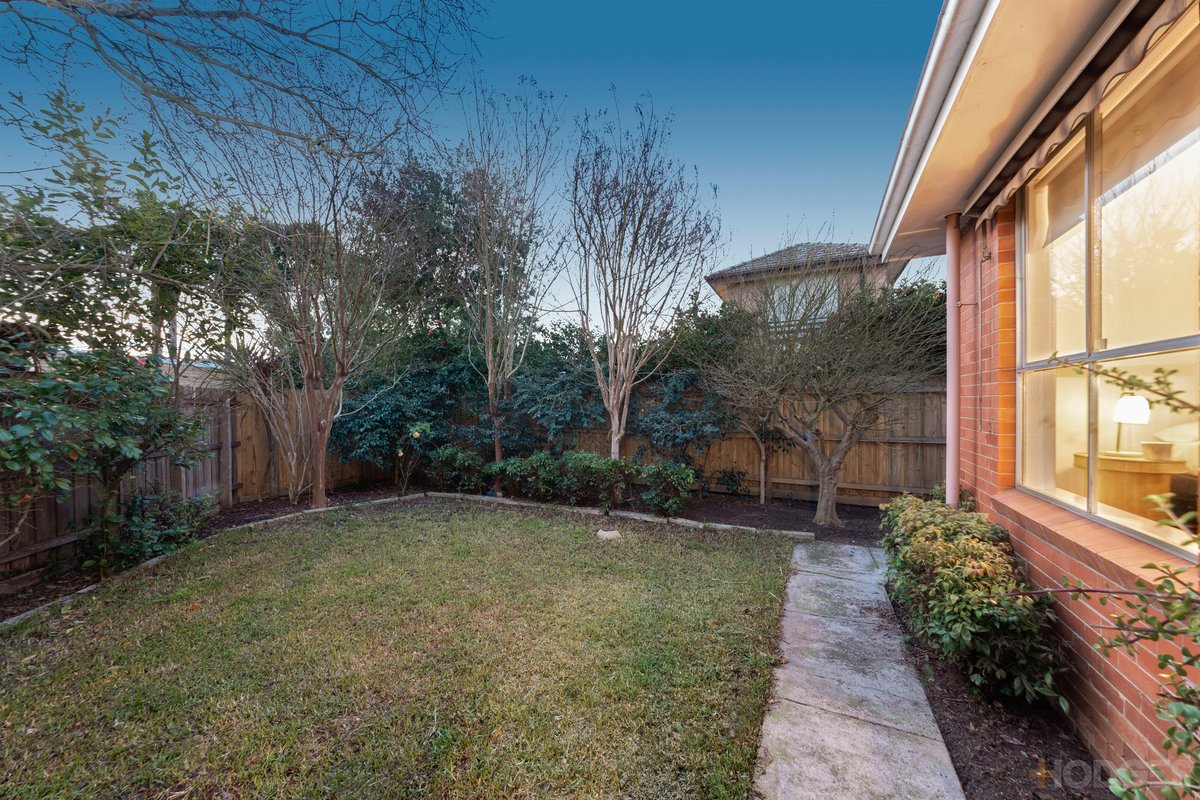 15B Buckingham Avenue Bentleigh - Residential for sale