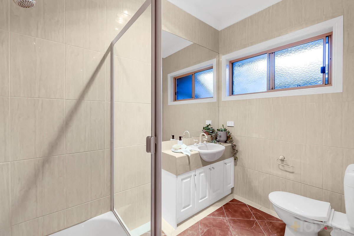 15B Harpley Street Cheltenham - Residential for sale