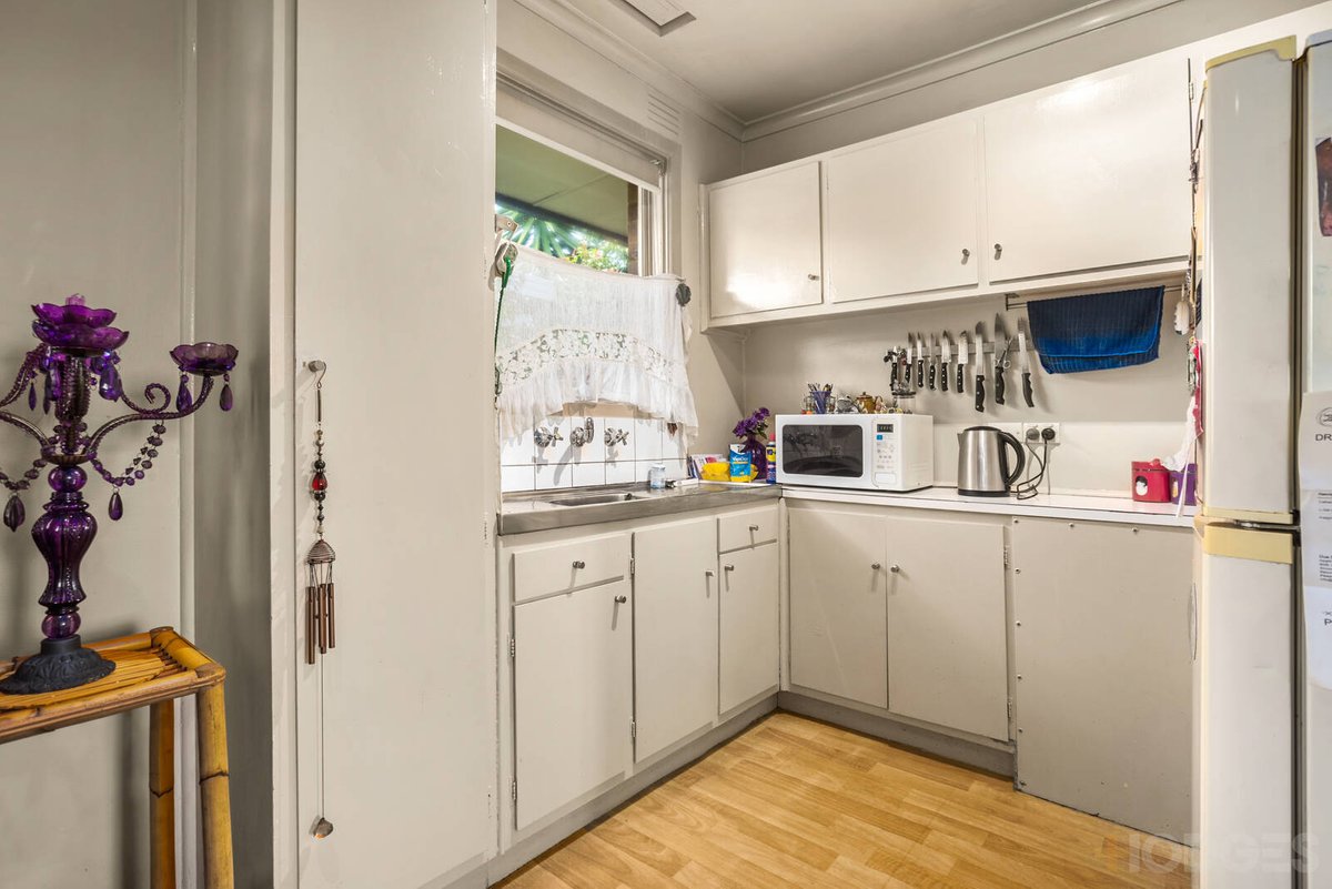 1 / 6 Albenca Street Mentone - Residential for sale