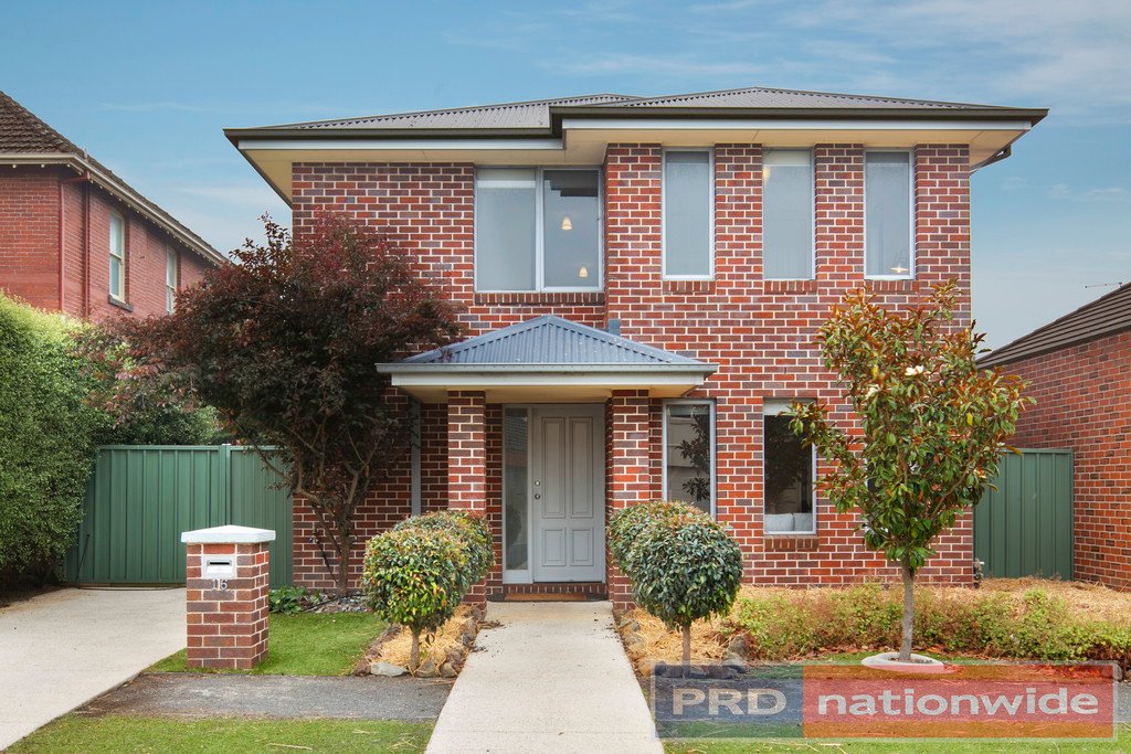 16 Ayrvale Avenue, LAKE GARDENS VIC 3355