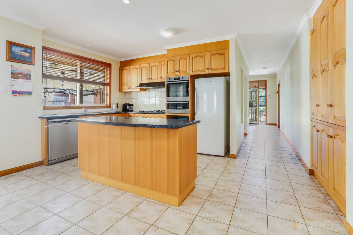 16 Beldale Avenue Werribee - Residential for sale