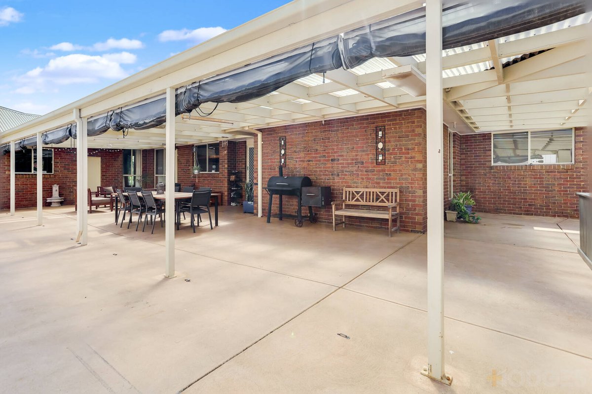 16 Beldale Avenue Werribee - Residential for sale
