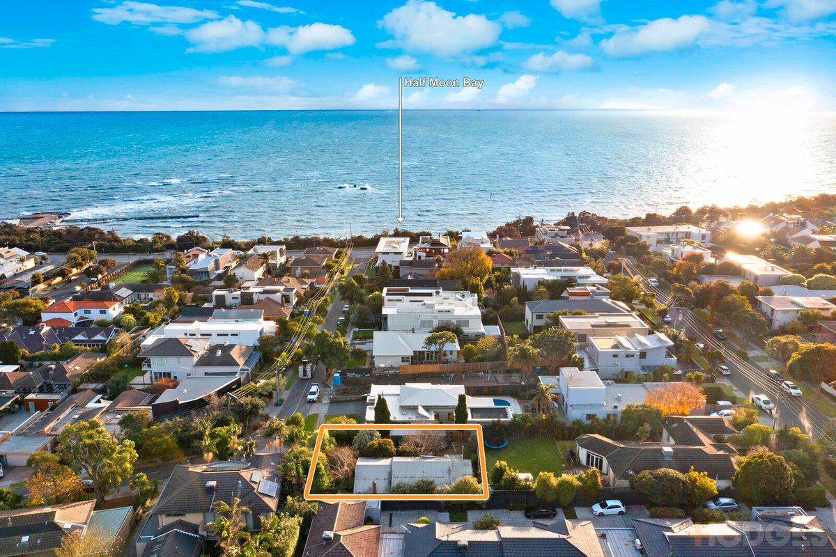 16 Bent Parade Black Rock - Residential for sale