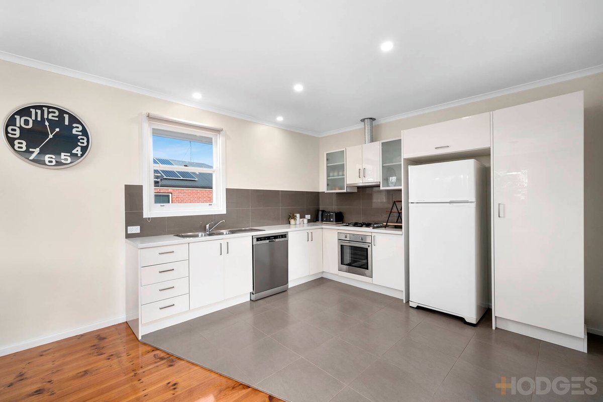 1 / 6 Charlotte Avenue Newcomb - Residential for sale
