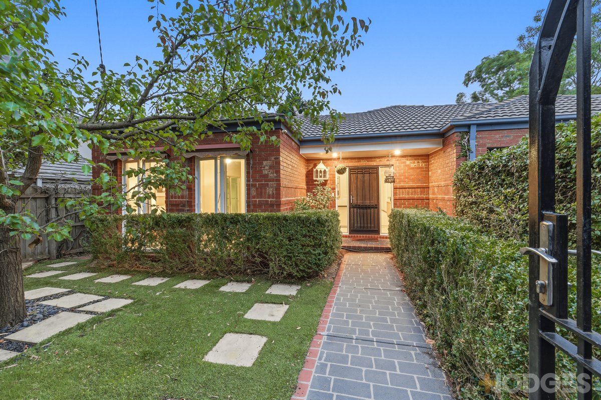 16 Comas Road Beaumaris - Residential for sale